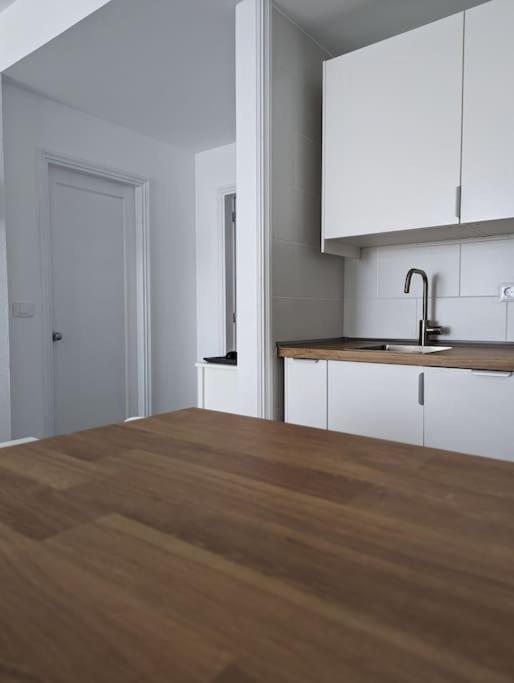 Charming Flat In Los Molinos With Terrace & Pools, Near Playa Bastian Коста-Тегісе Екстер'єр фото